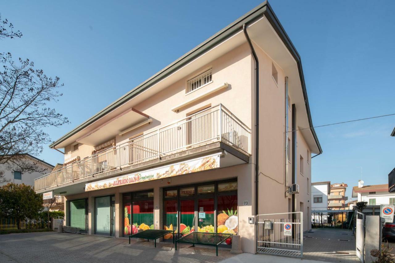 Olanda 1 - Immobiliare Living * Lido di Jesolo